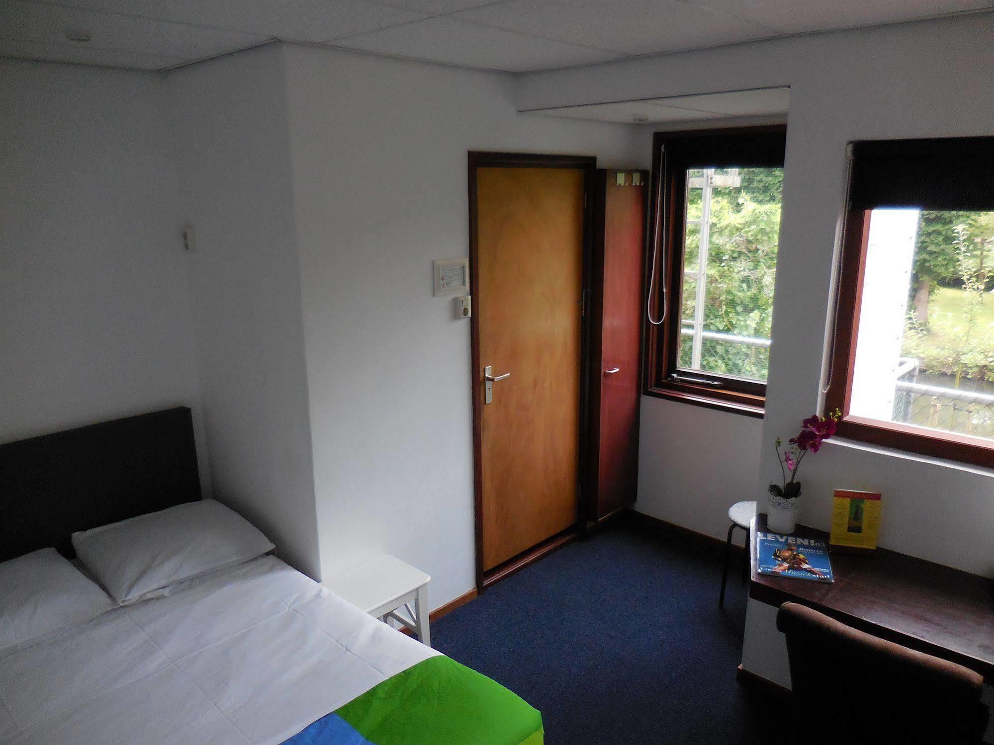 Hotel Oorsprongpark City Centre Utrecht Ngoại thất bức ảnh