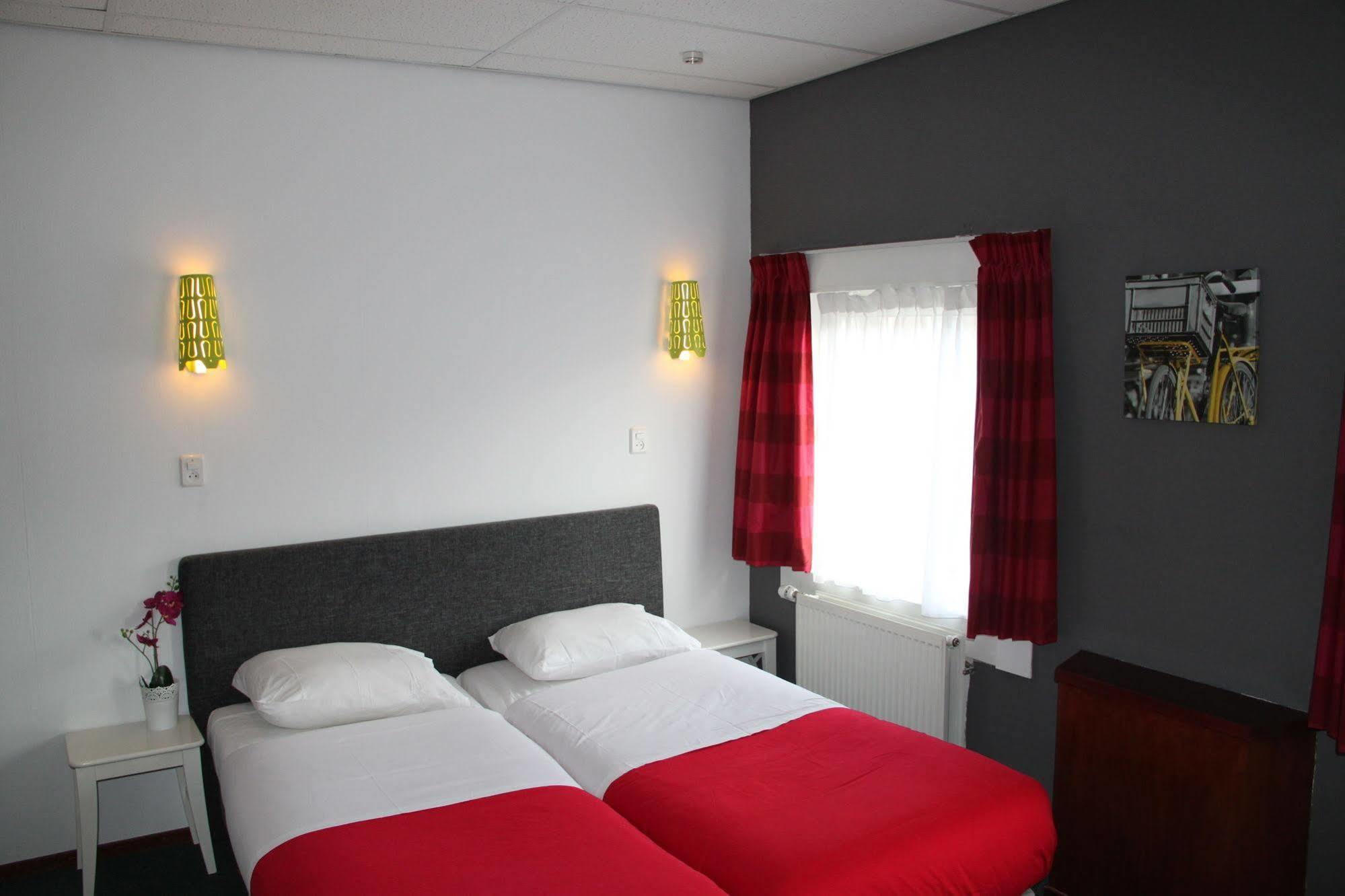 Hotel Oorsprongpark City Centre Utrecht Ngoại thất bức ảnh